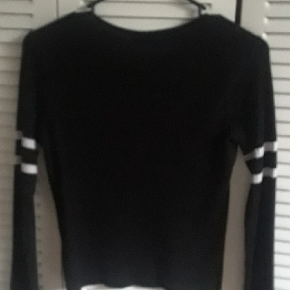 Sweater - Picture 3 of 4